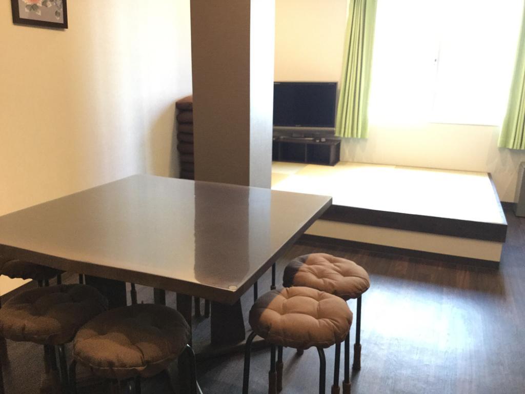 Hostel Nico Наґоя Екстер'єр фото